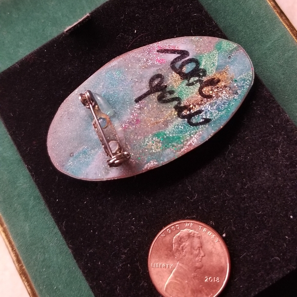 Hand made brooch - Picture 2 of 2